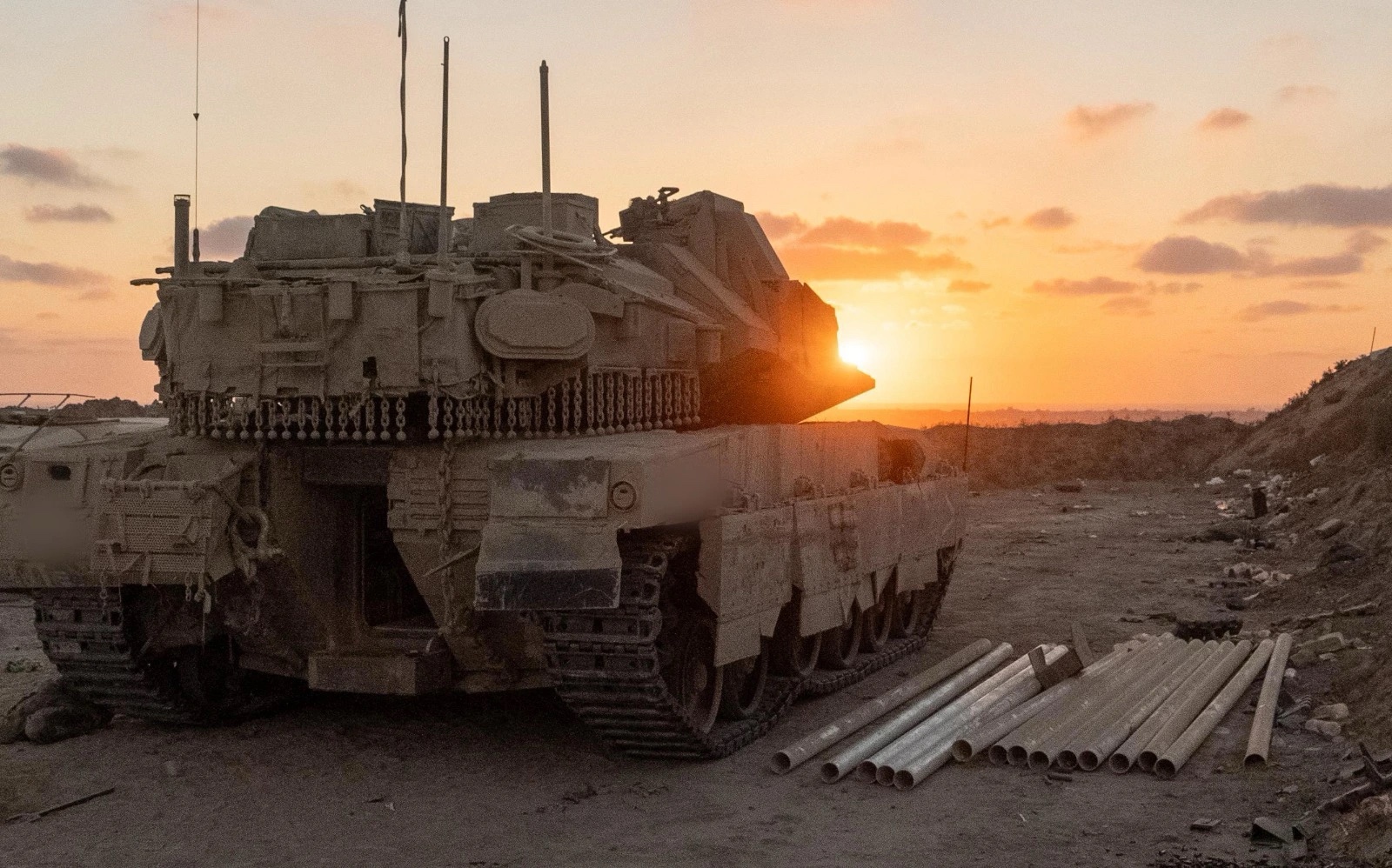 Szigorú ellenőrzés Rafahnál, lezárt és folyamatban lévő súlyos ügyek