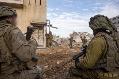 A helyzet Gázában, akció Szíriában, Trumpék és az annektálás