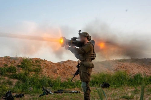 Támadások Iránban és Libanonban, veszélyben a gázai rendezés