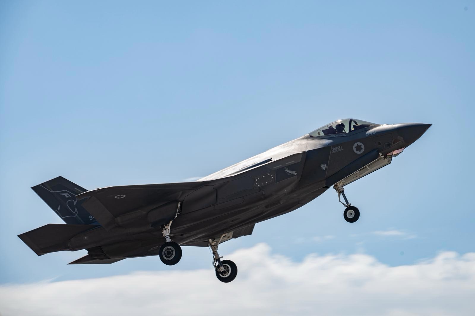 Húti robotrepülő, támadások Iránban és izraeli katonák bántalmazták a CNN...