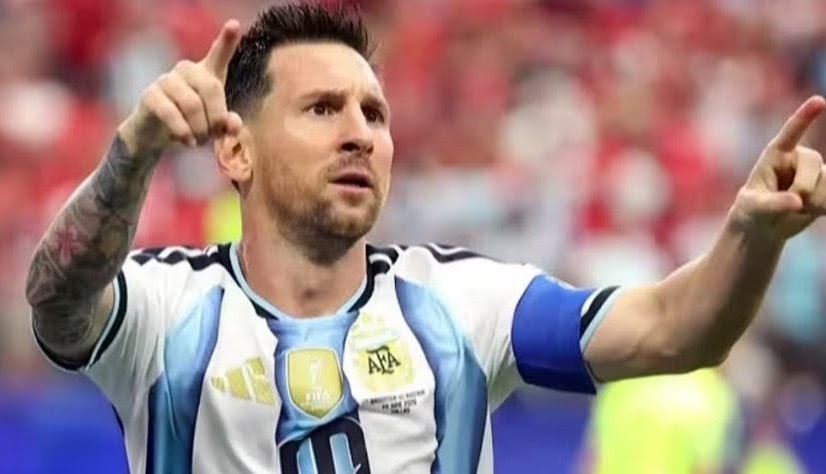 Hiába a háborús rémhírek, tegnap este Messi-é volt a címlap